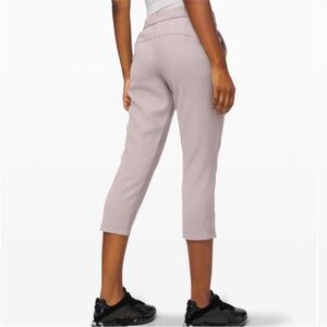 Lululemon On the Fly Crop 23" *Woven